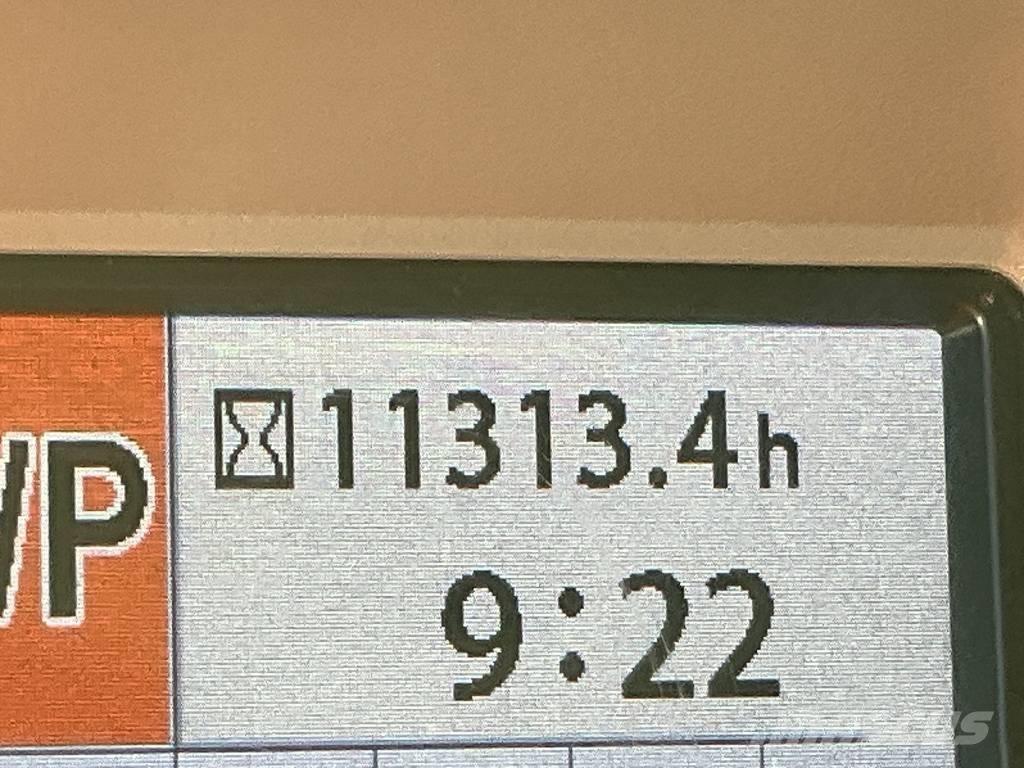 Hitachi ZX 250 LC-6 Excavadoras sobre orugas