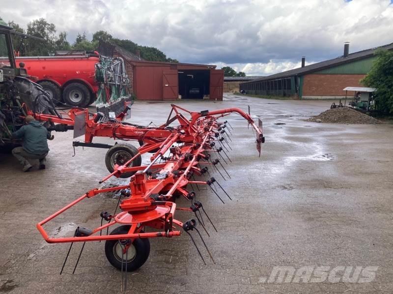 Kuhn GF 8702 T Rastrilladoras y rastrilladoras giratorias