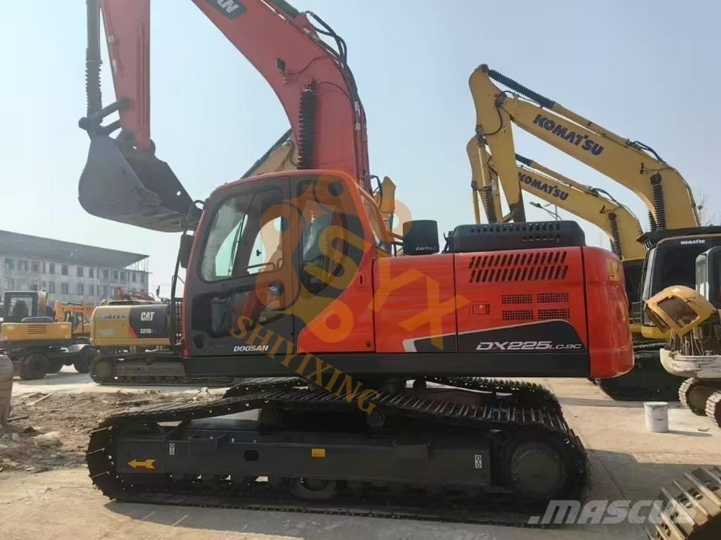 Doosan DX 225 LC Excavadoras de largo alcance