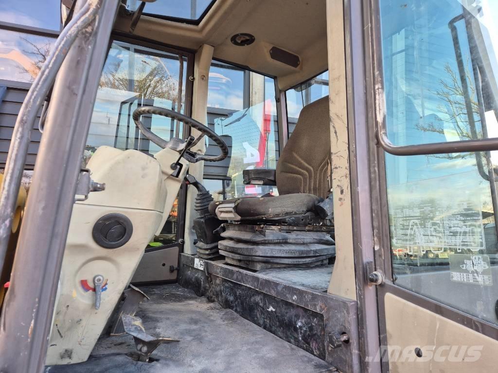 Ahlmann AS85 Cargadoras sobre ruedas