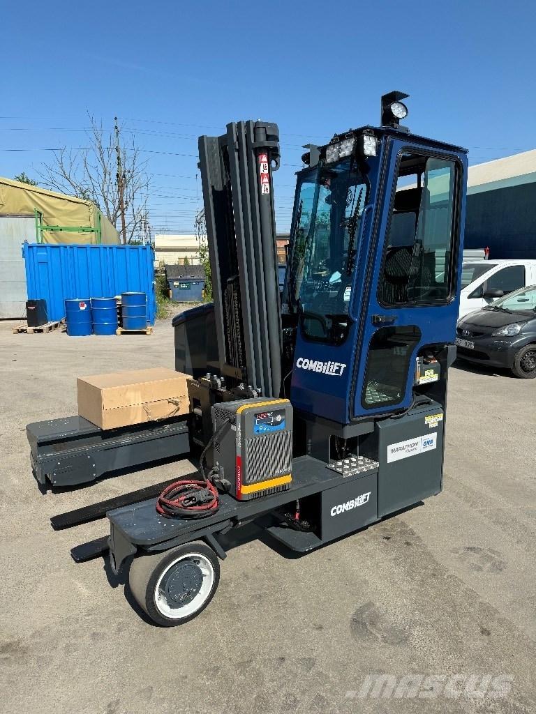 Combilift C4000ET Montacargas de 4 vías