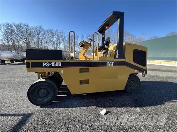 CAT PS-150B Rodillos sobre neumáticos