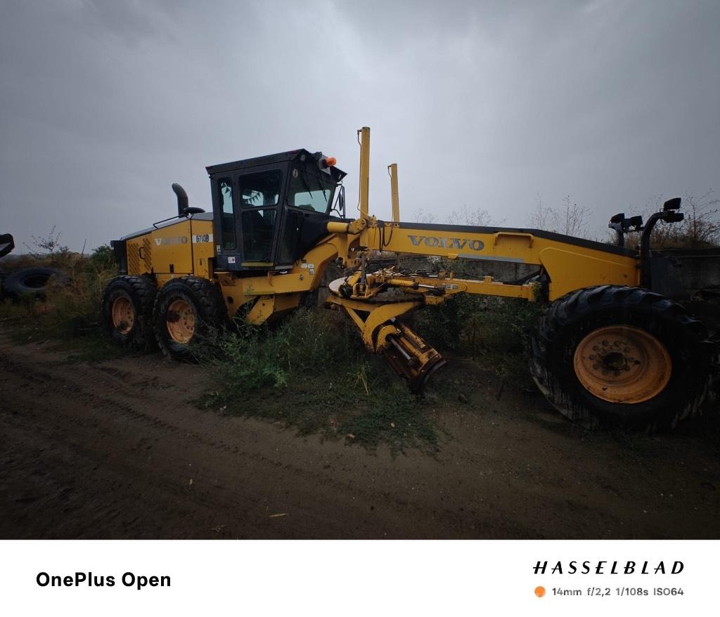  Greder Volvo G710 Componentes electrónicos