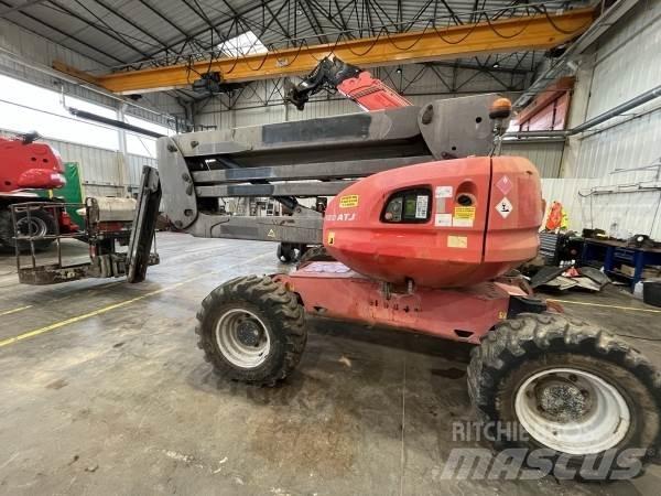 Manitou 160ATJ Plataformas con brazo de elevación manual