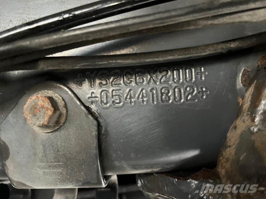 Scania G450 6x2*4 Camiones con caja de remolque