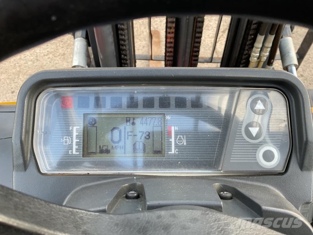 CAT DP 25 NT Camiones diesel