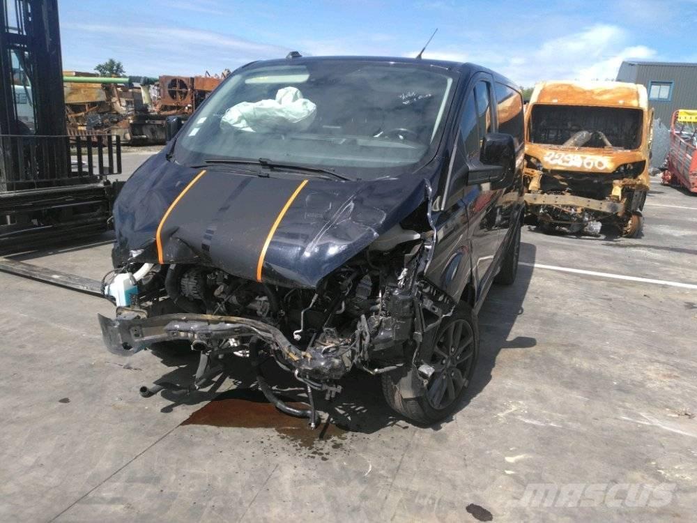 Ford TRANSIT CUSTOM Vehículos de caha cerrada