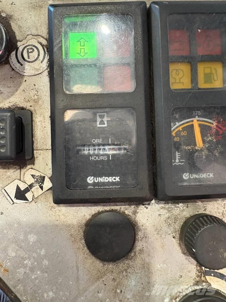 Combilift C 8000 Montacargas de 4 vías