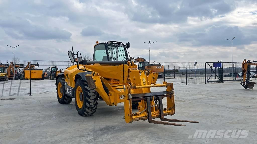 JCB 540-140 Carretillas telescópicas