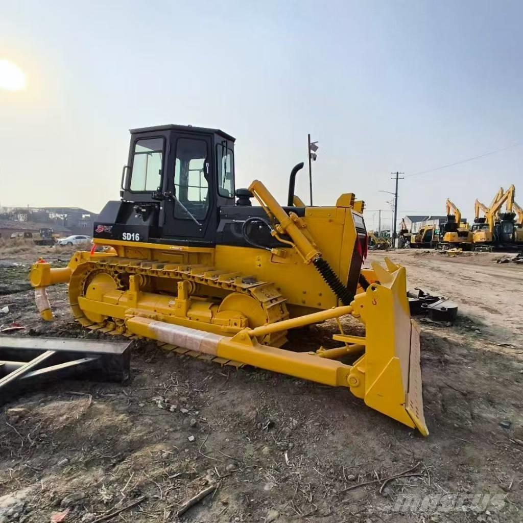 Shantui SD 16 L Niveladoras