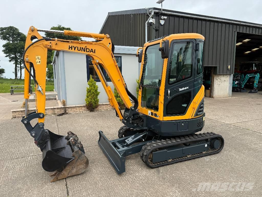Hyundai R25Z-9 AK Miniexcavadoras