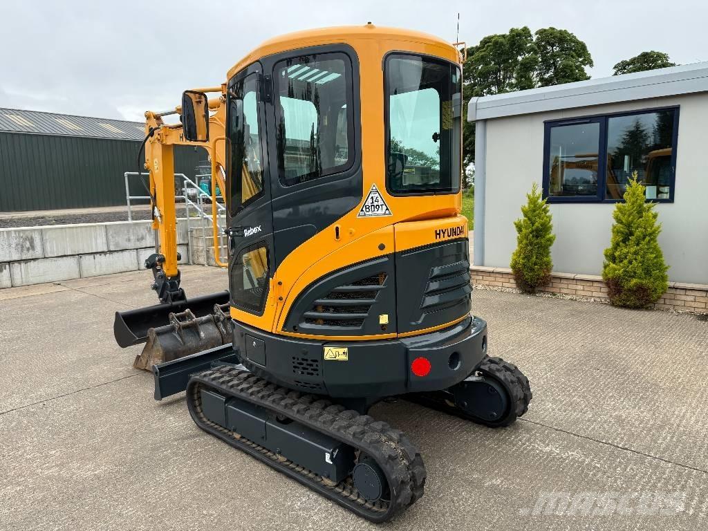Hyundai R25Z-9 AK Miniexcavadoras