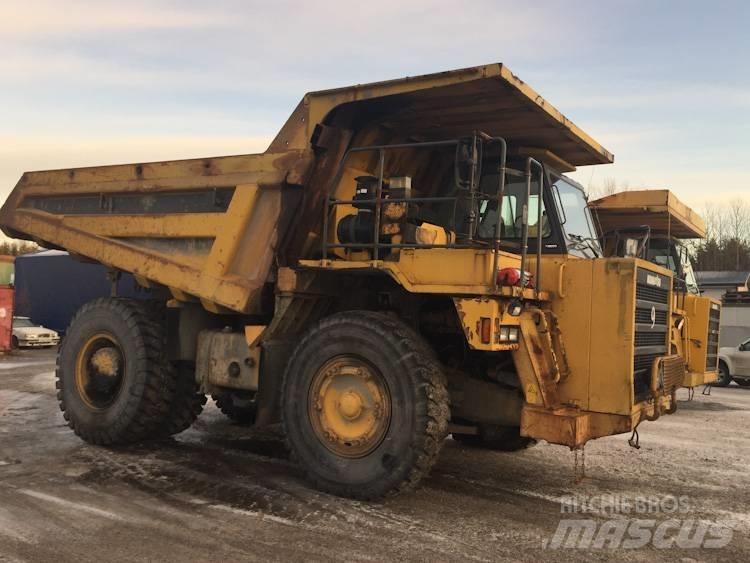 Komatsu HD405-6 Camiones de volteo rigidos