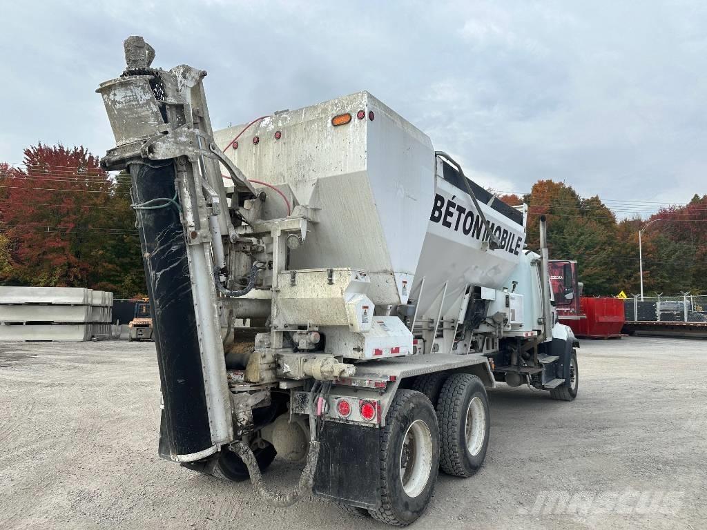 Freightliner 108 SD Otros camiones