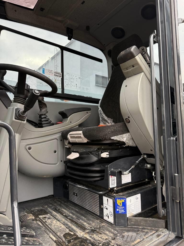 Yanmar B 110 W Excavadoras de ruedas