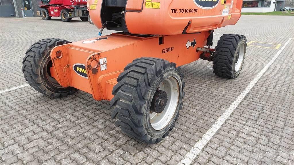 JLG 860SJ Plataformas con brazo de elevación telescópico