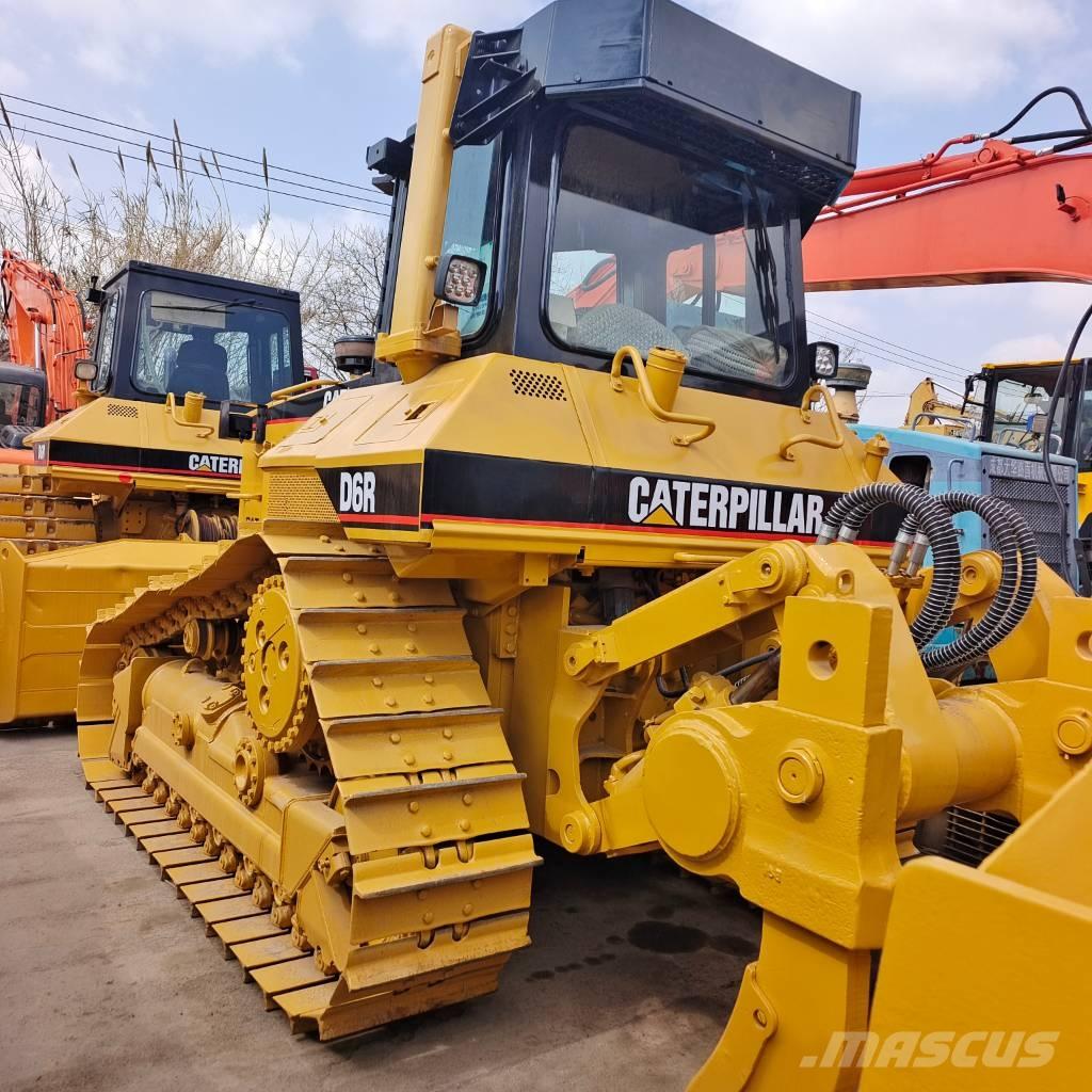 CAT D 6 R Buldozer sobre oruga