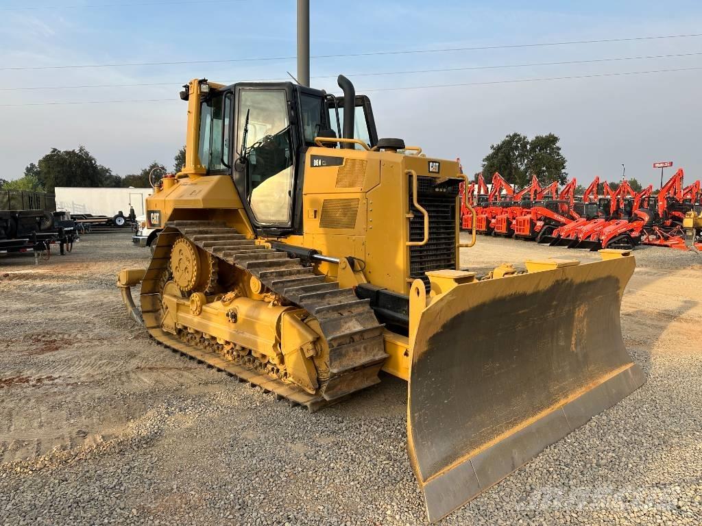 CAT D 6 N XL Buldozer sobre oruga