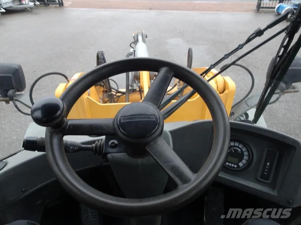 Liebherr L509 Minicargadoras