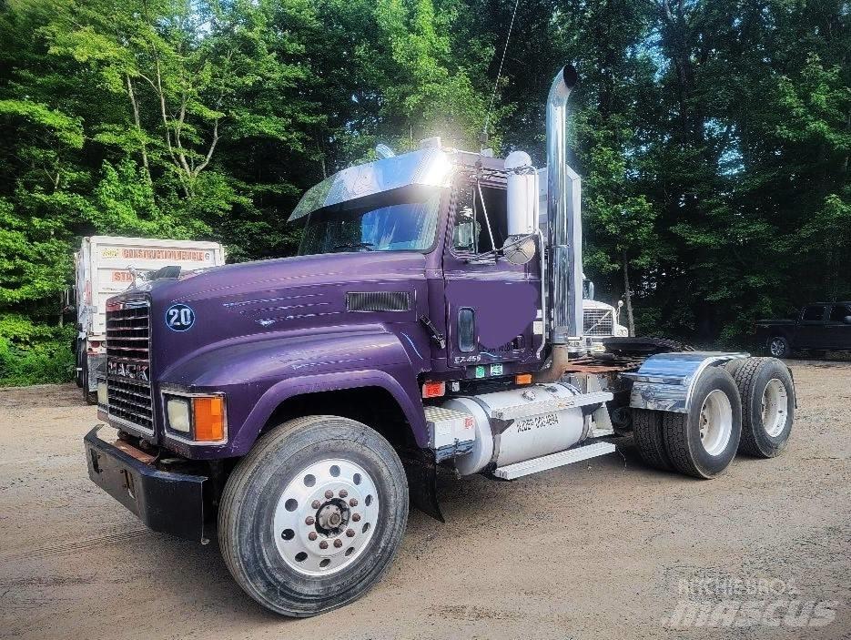 Mack CH 613 Camiones tractor