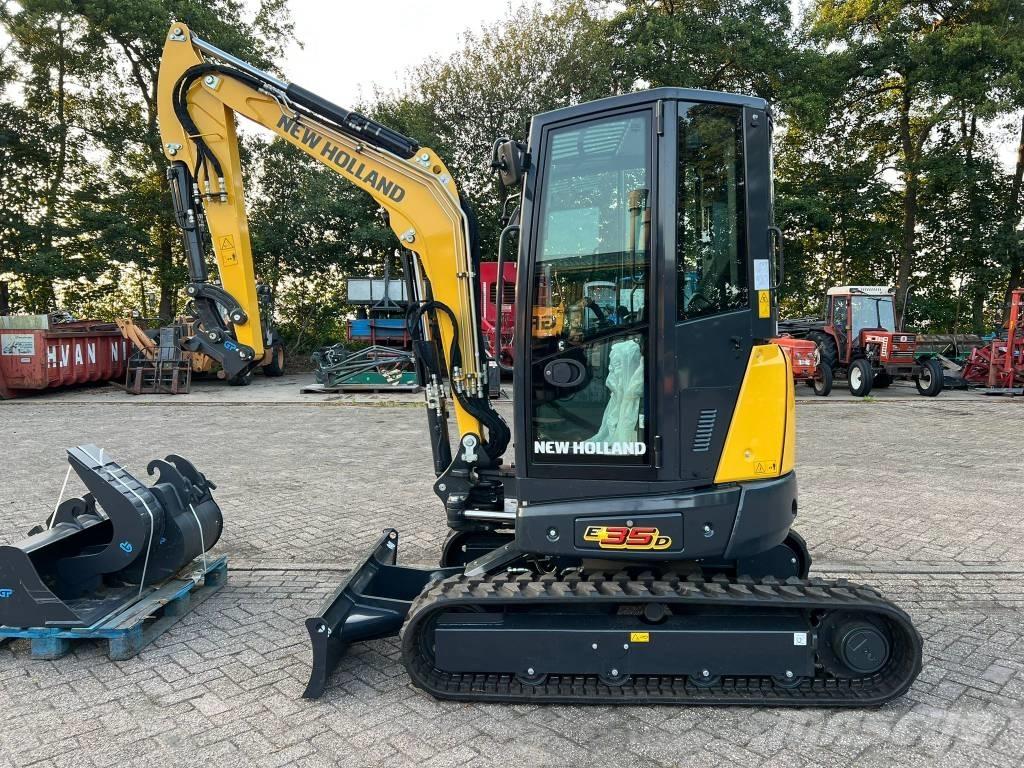 New Holland E 35 D Miniexcavadoras