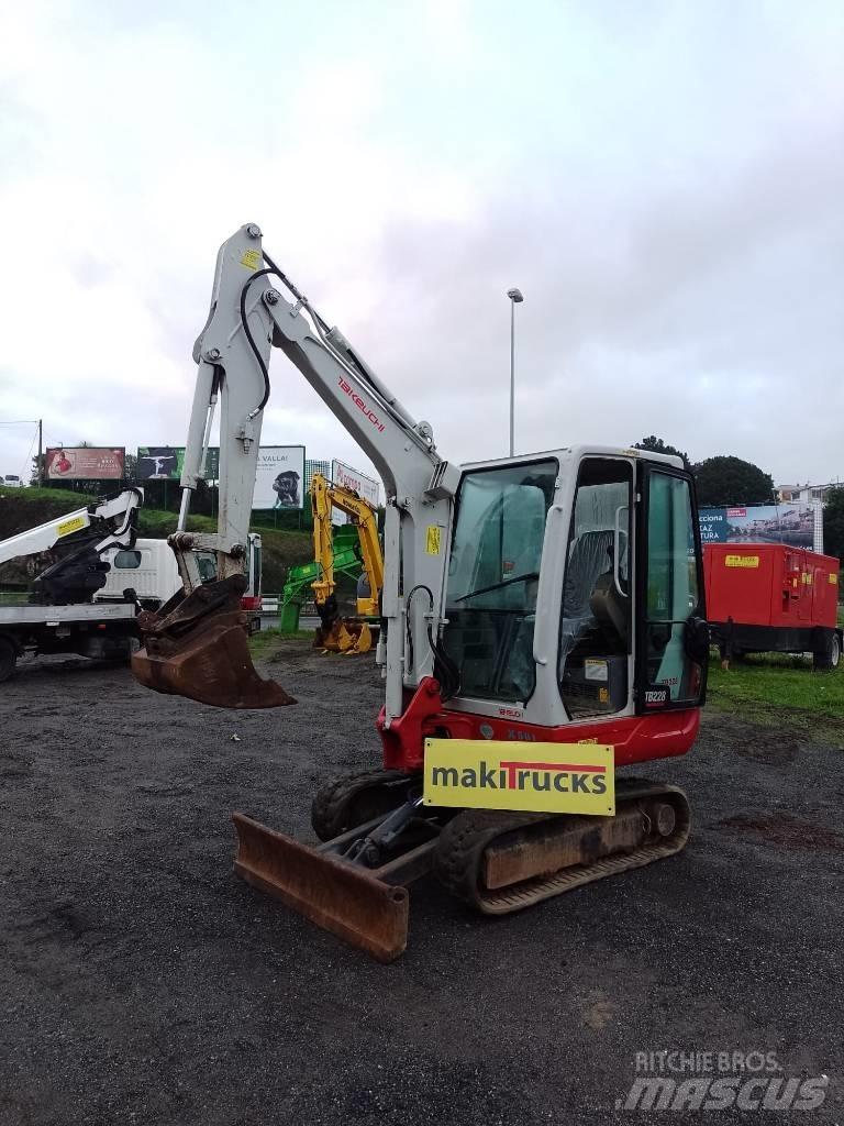 Takeuchi TB228 Miniexcavadoras