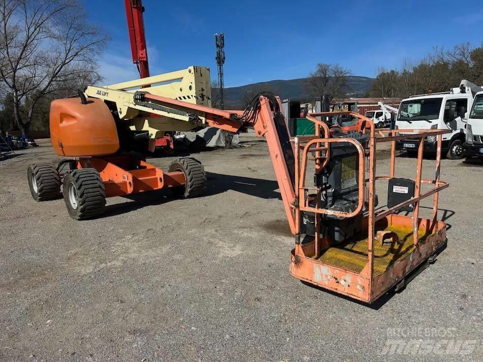 JLG 510 AJ Plataformas con brazo de elevación manual