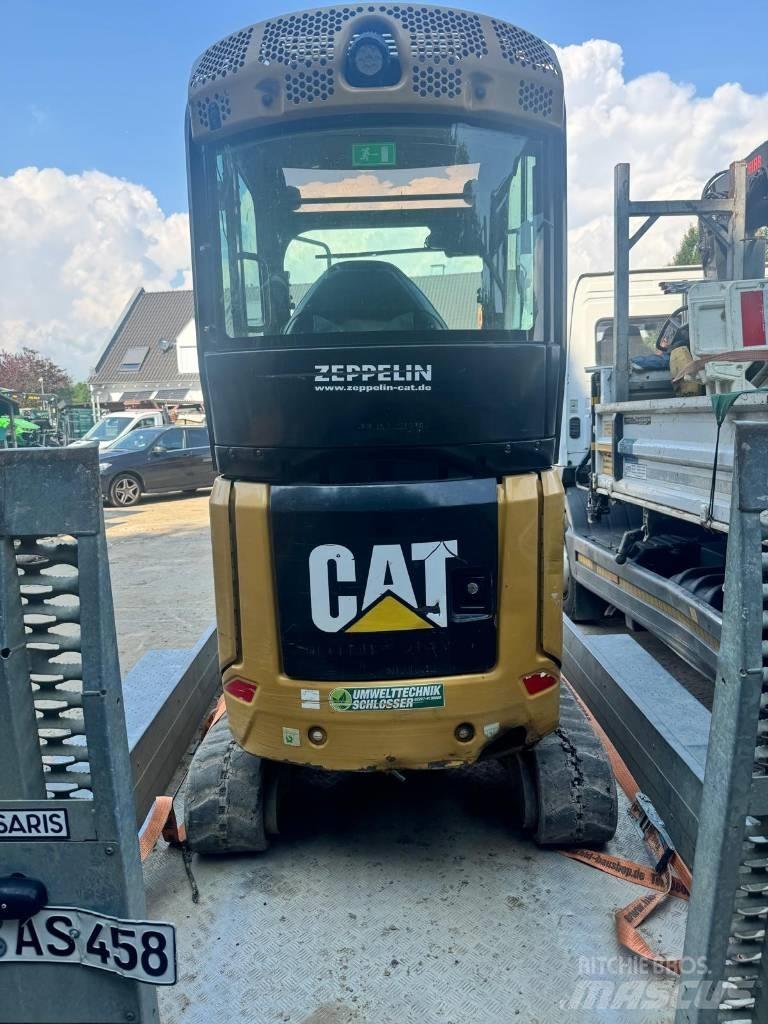 CAT 301.8 Miniexcavadoras