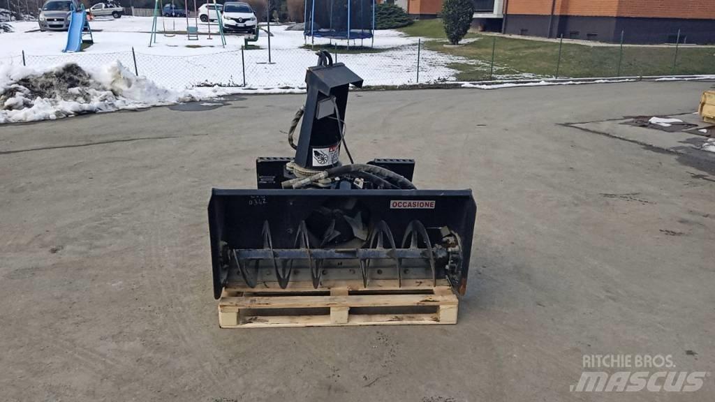 Bobcat SB150 Otras máquinas de jardinería y limpieza urbana