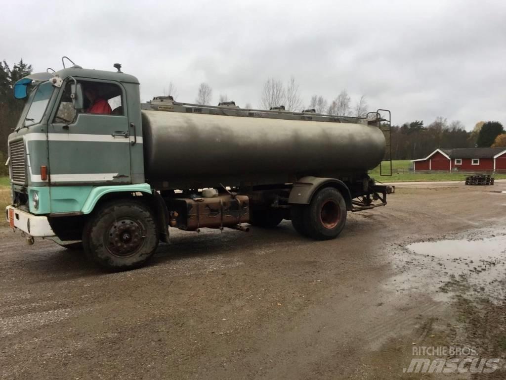 Volvo F 88 Camiones cisternas