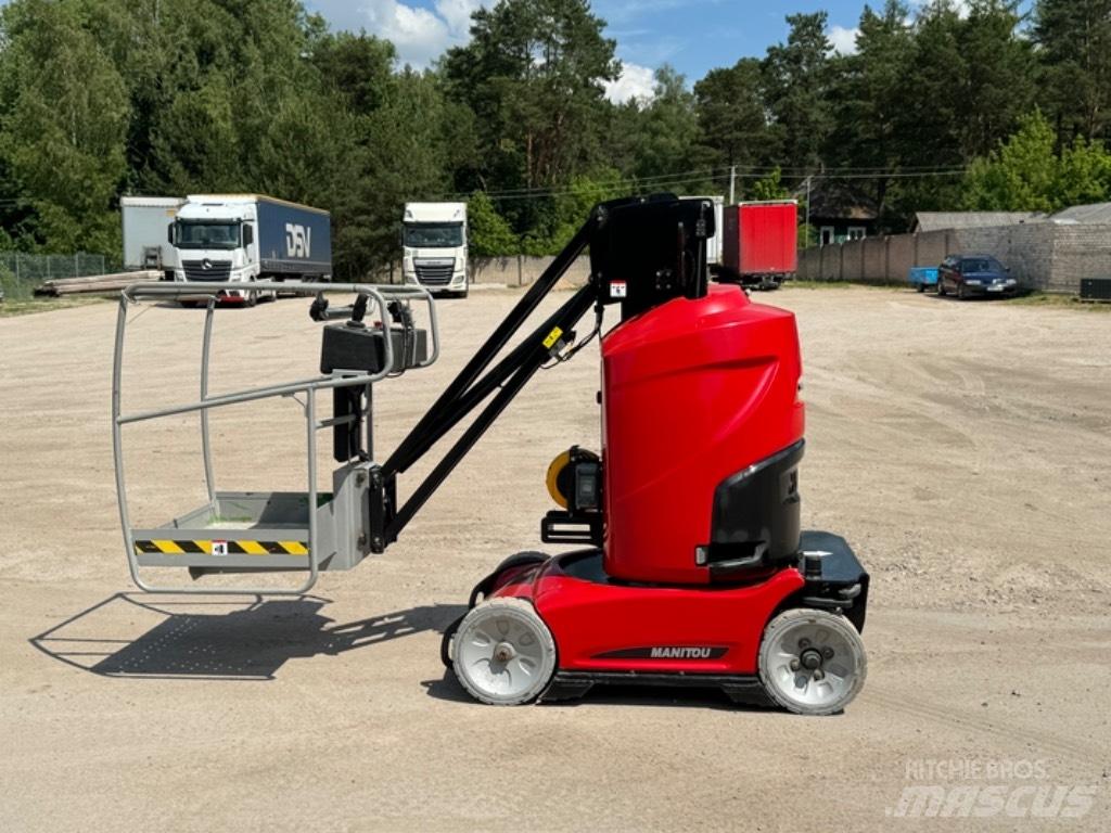 Manitou 100 VJR Plataformas con jaula de elevación