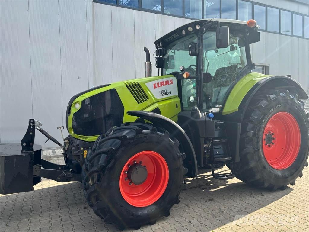 CLAAS Axion 830 Tractores