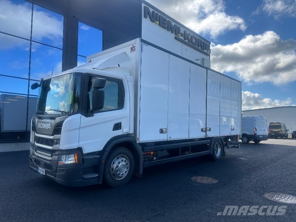 Scania P250 Camiones con caja de remolque
