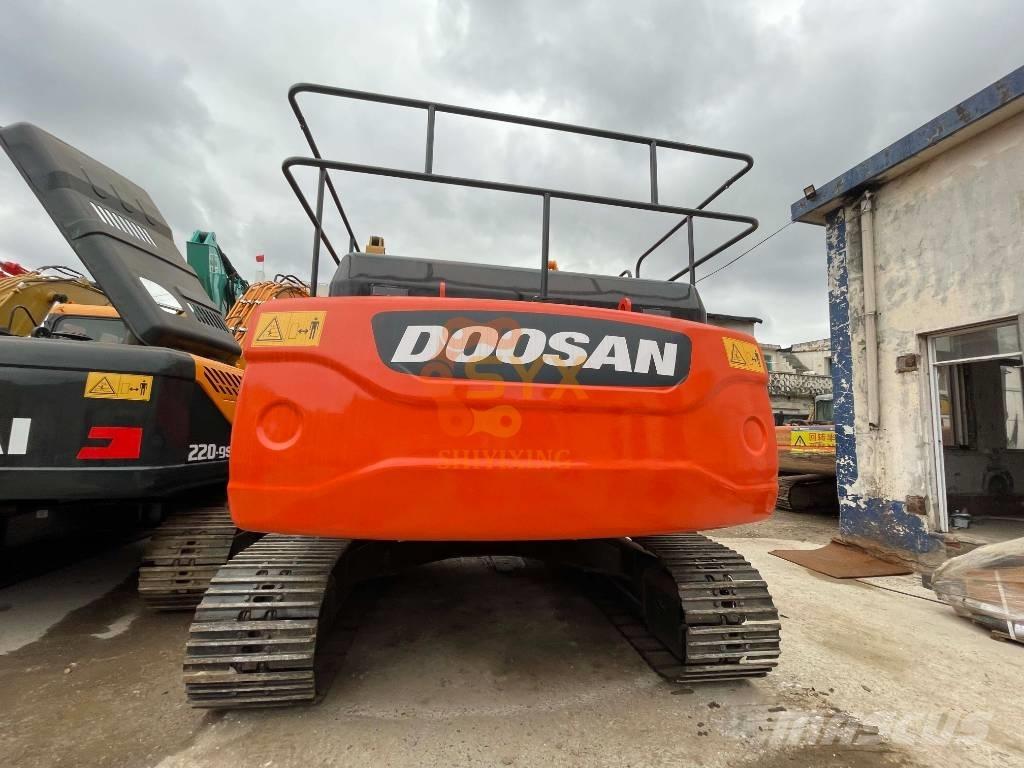 Doosan DX 300LC -9 Excavadoras sobre orugas