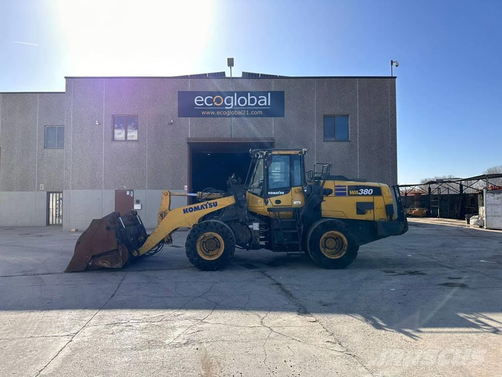 Komatsu WA 380-8EO Cargadoras sobre ruedas