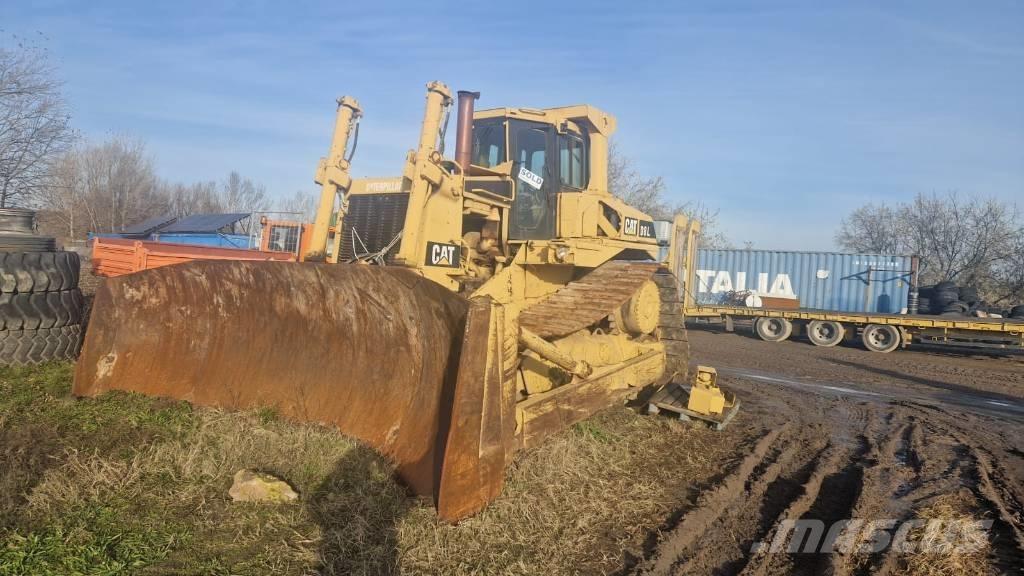 CAT D 8 L Buldozer sobre oruga