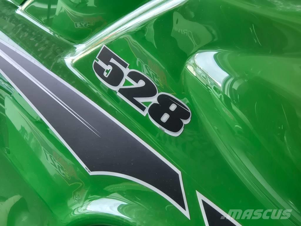 Avant 528 Cargadoras multifunción