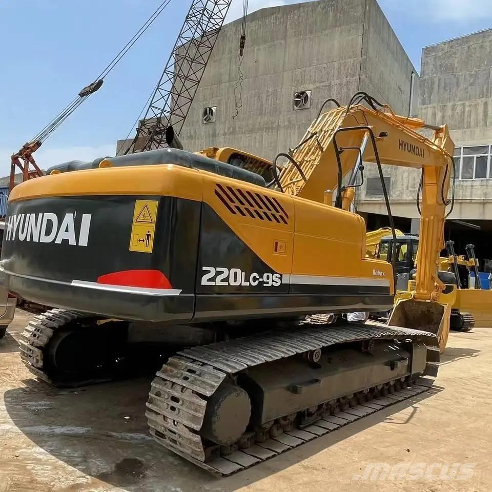 Hyundai R220LC-9S Excavadoras sobre orugas