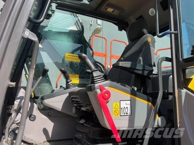 Volvo EC 200 E Excavadoras sobre orugas