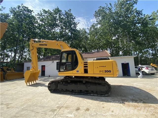 Komatsu PC200-6 Excavadoras sobre orugas