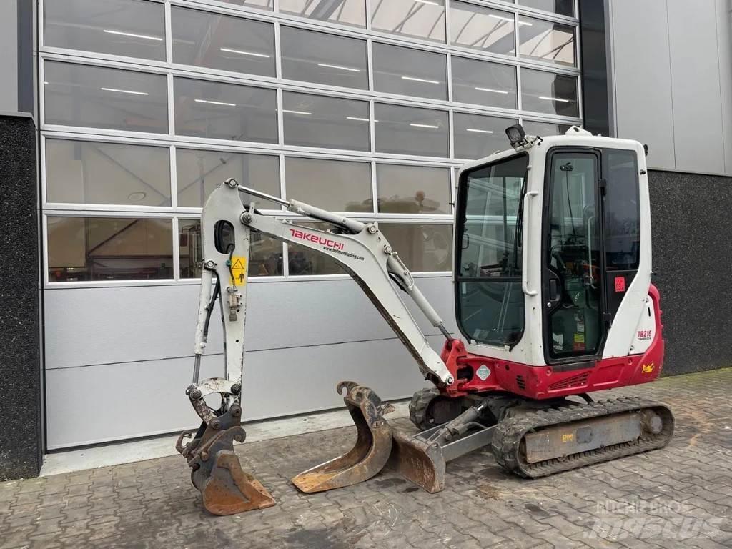 Takeuchi TB216 Miniexcavadoras