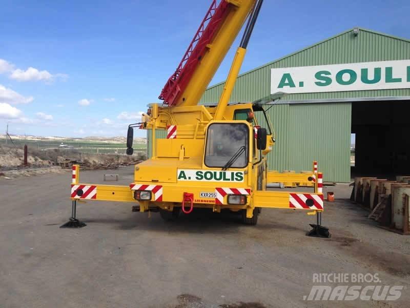 Liebherr LTM 1050 Grúas todo terreno