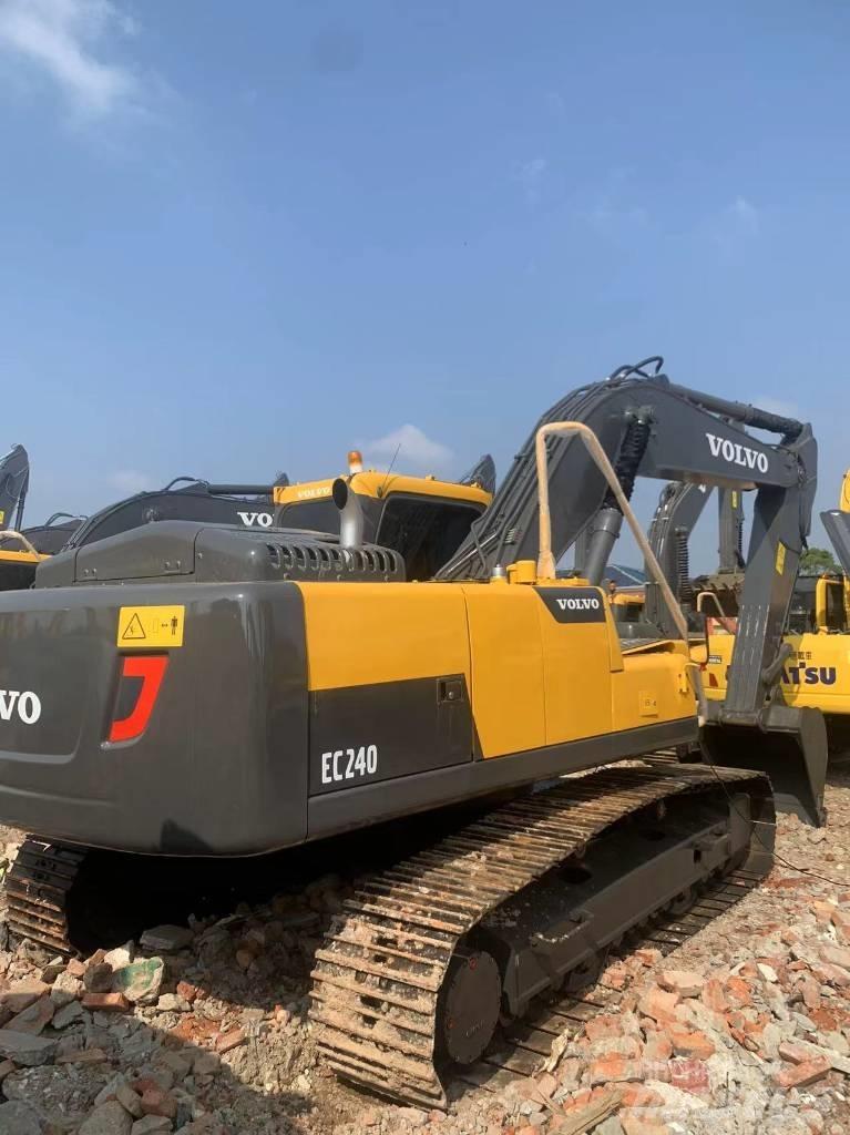 Volvo EC 240 Excavadoras sobre orugas