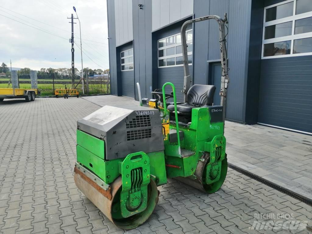 Bomag BW 100 Rodillos de doble tambor