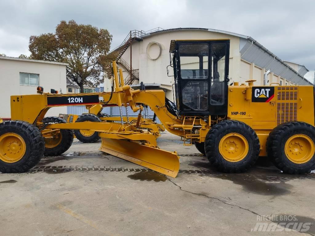 CAT 120 H Niveladoras