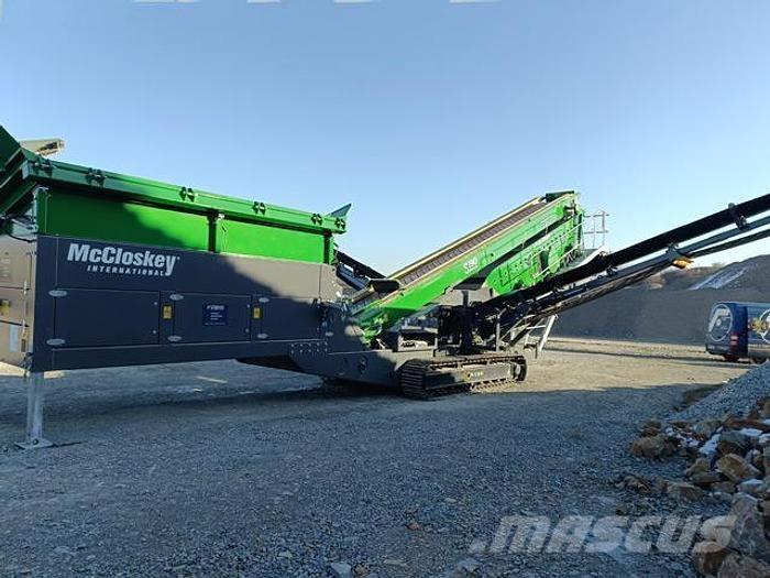 McCloskey S190 2D Machacadoras