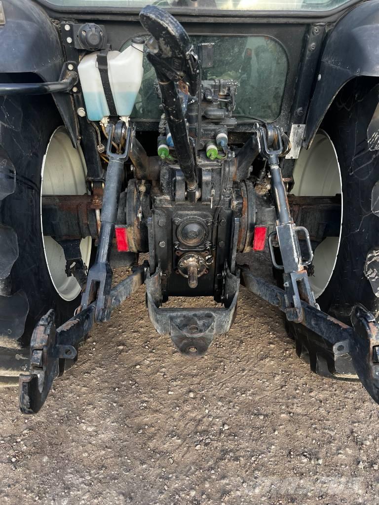 New Holland T 4050 Tractores