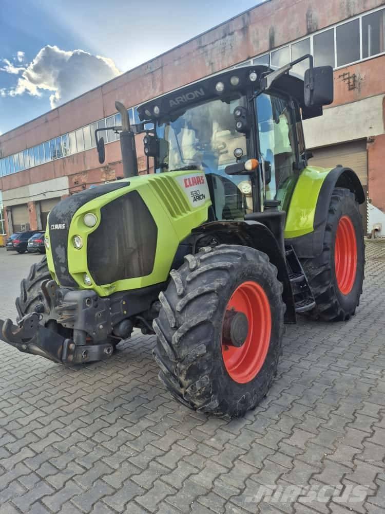 CLAAS Arion 530 Tractores