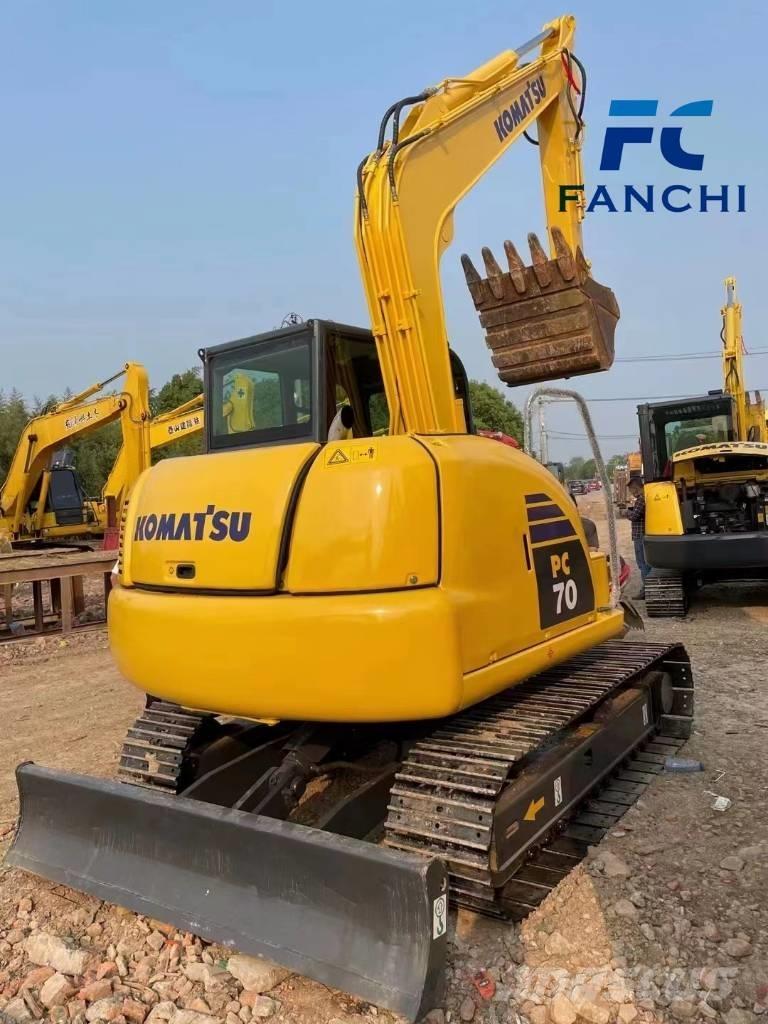 Komatsu PC 70 Excavadoras 7t - 12t