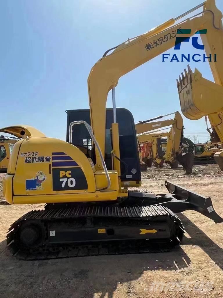 Komatsu PC 70 Excavadoras 7t - 12t